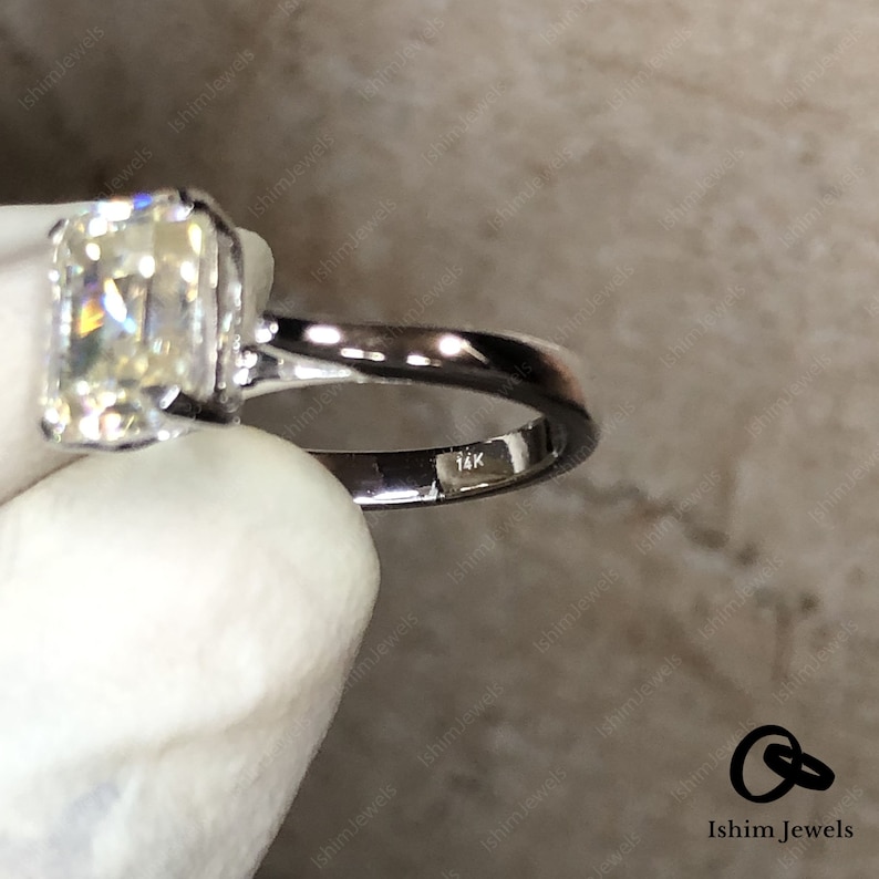 Mossojewels Promise Ring 2.23 CT Radiant Cut DEF Moissanite Engagement /& Wedding Ring White 1418k Gold Radiant Solitaire Engagement Ring