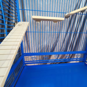 LONG BIRD RAMP 4 x 23 Cockatiels, Parakeets, and Small Conures.