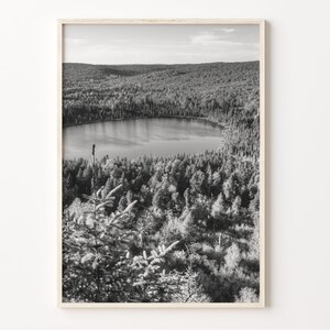 Minnesota Lake Print, Black and White Wall Art, Minnesota Poster, Minnesota Photo, Wall Décor, Minnesota Map, C19-532