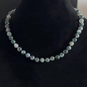 8mm Natural Apatite Hand Knotted Gemstone Necklace, Silk-Knotted Gem Beaded Choker