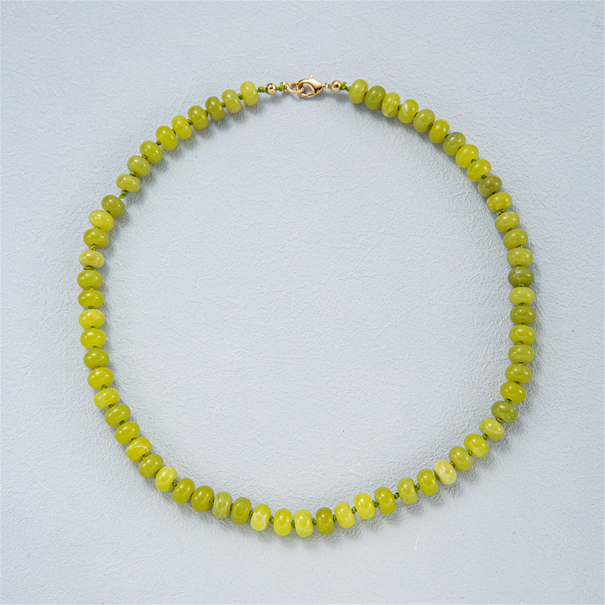 Grüne Jade Hand geknotete Edelstein Halskette, Seidengeknüpfte Edelstein Perlen Choker