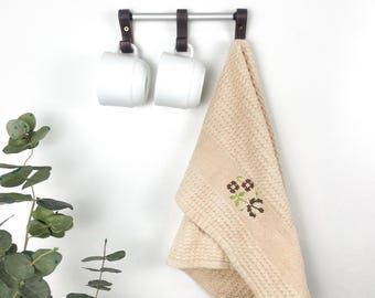 Wooden Mug Rack for Wall – Kitchen Hook Storage Organizer