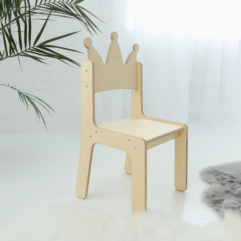 Princess crown chair for girls room Wooden kids chair Personalized chair for toddler Montessori furniture chair image 1