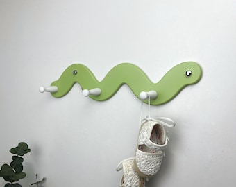 Perchero de madera con forma de serpiente de colores / Ganchos de pared con diseño de garabatos