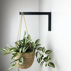 .Wandhaken Schwarz Lang | Moderne Halterung für eine Blumenampel