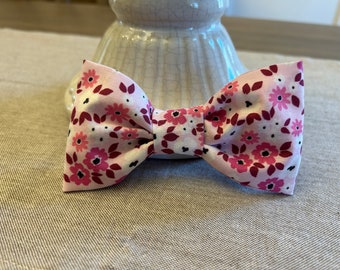 Dainty Blooms Bow/Bowtie