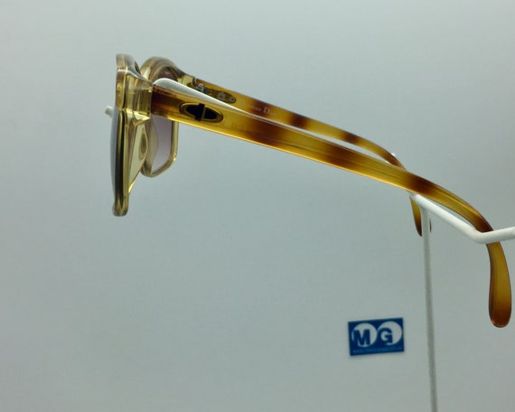 Women's vintage Dior sunglasses - image 3