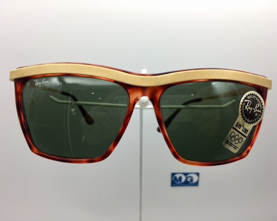 Vintage Ray Ban glasses