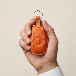 Handmade Bentley Leather Key Fob Cover, Italian Buttero Leather Case, Saddle Stitched, Custom Thread Color, Luxury Gift for Bentley Owner