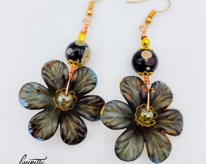 Gift for her, dangle earrings, Valentine's gift