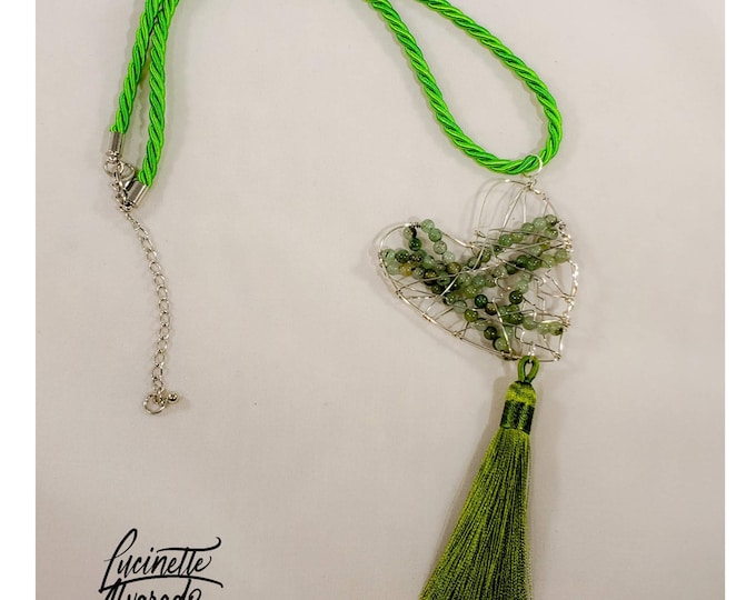 Valentines gifts, Saint Valentines, wire wrapped heart