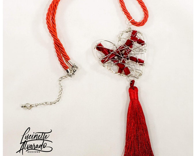 Valentines gifts, Saint Valentines, wire wrapped heart