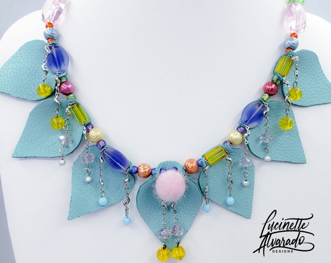 summer necklace, beach jewelry, sun-themed necklace