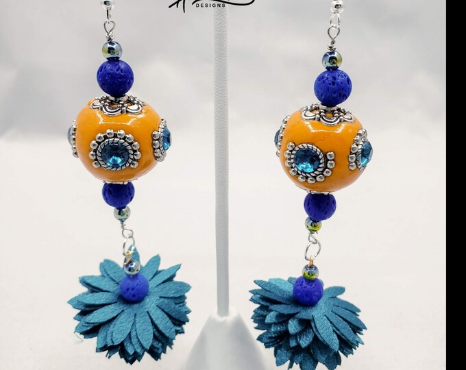 Holiday gifts, Holiday jewelry, fall jewelry, dangle earrings