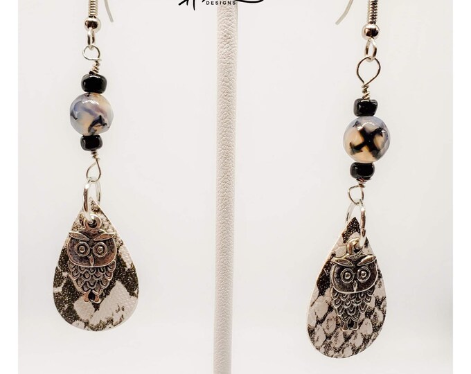 Holiday gifts, Holiday jewelry, fall jewelry, dangle earrings