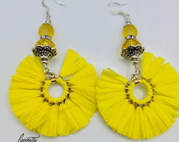 Holiday gifts, Holiday jewelry, fall jewelry, dangle earrings