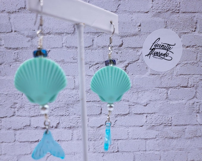 beach jewelry, summer earrings, sun-themed earrings