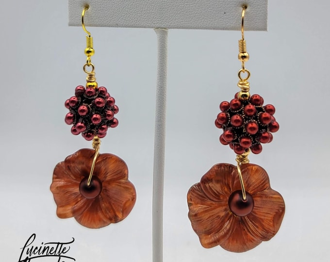 Holiday gifts, Holiday jewelry, fall jewelry, dangle earrings