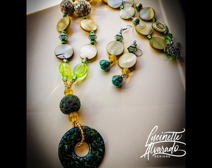 Holiday gifts, Holiday jewelry, fall jewelry, necklace