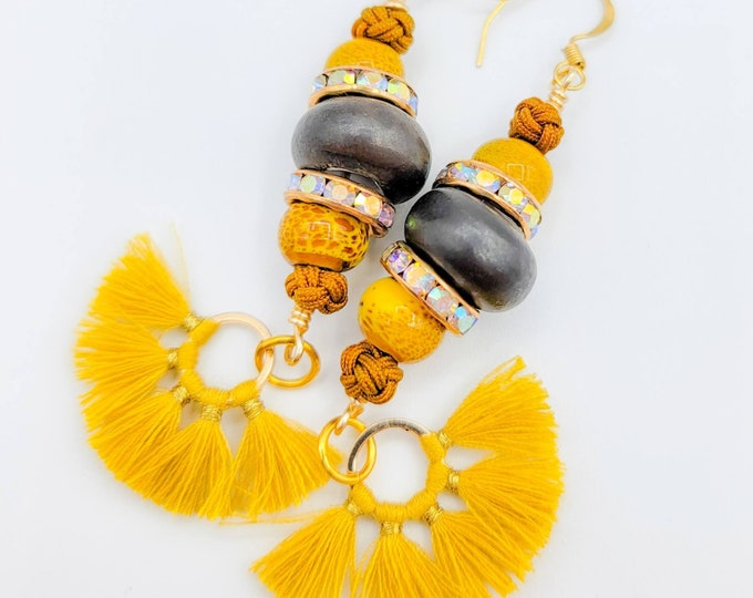 Holiday gifts, Holiday jewelry, fall jewelry, dangle earrings