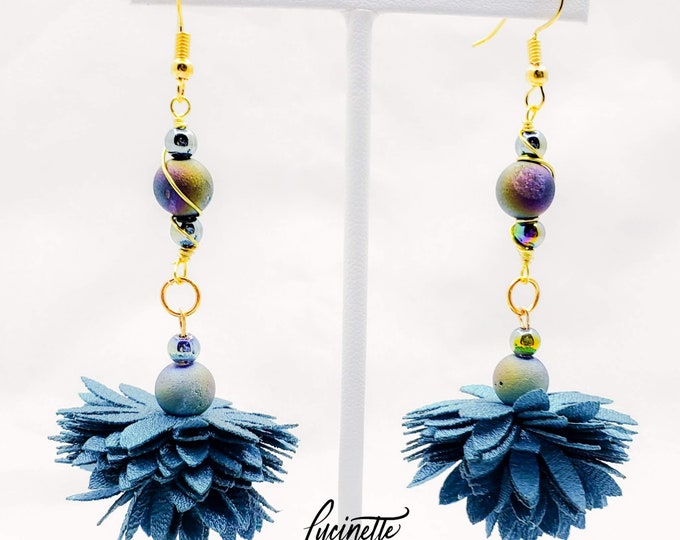 Holiday gifts, Holiday jewelry, fall jewelry, dangle earrings