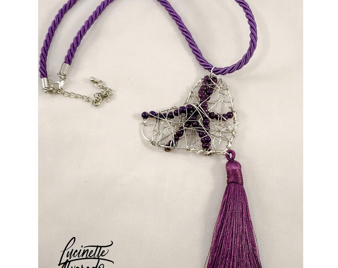 Valentines gifts, Saint Valentines, wire wrapped heart