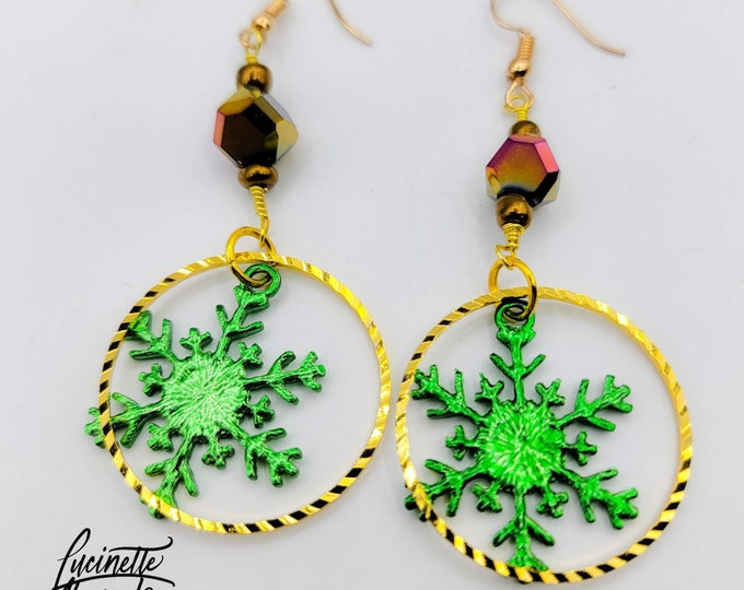 Christmas gift, Christmas jewelry, snowflake jewelry