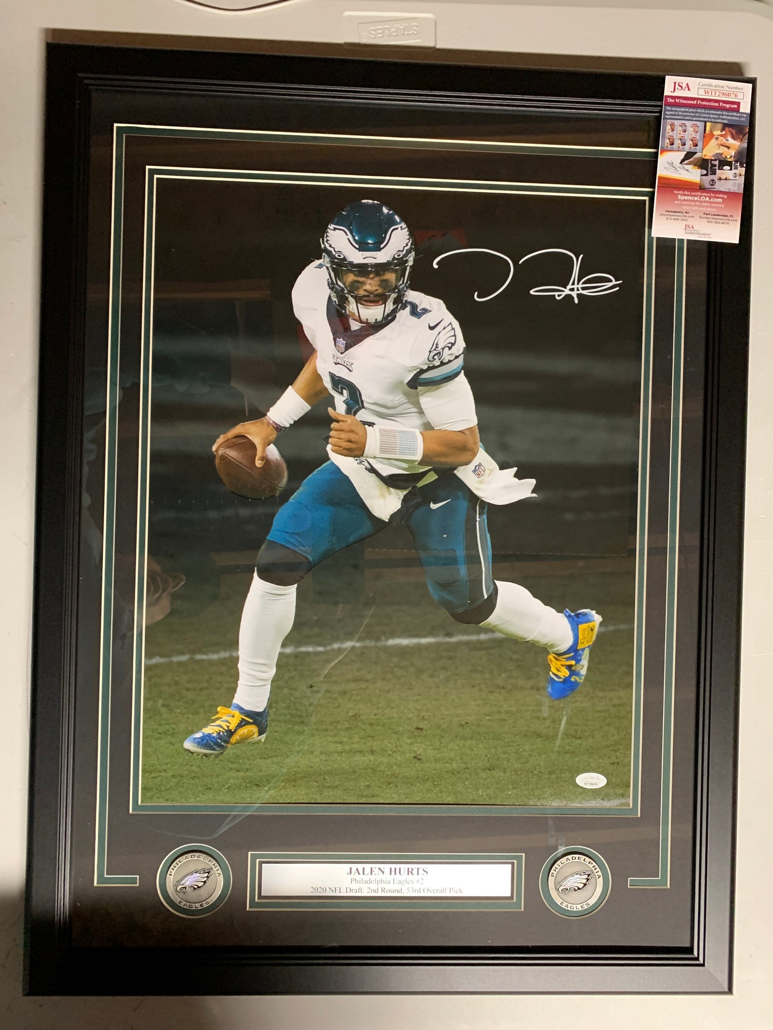 Jalen Hurts Autograph Signed Eagles 16x20 Spotlight Photo Etsy
