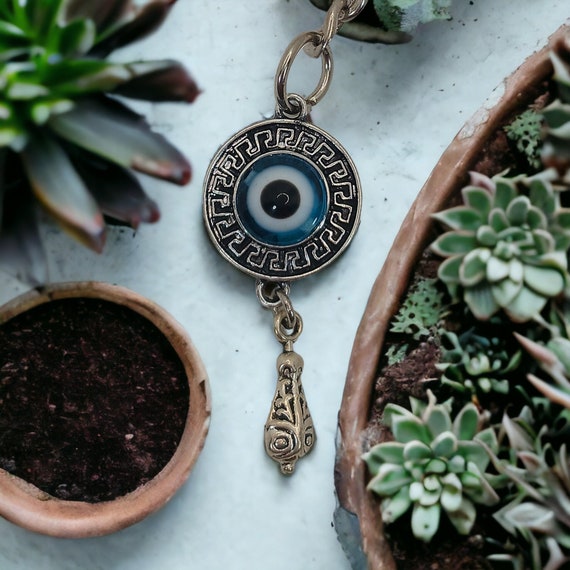 Mati charm online
