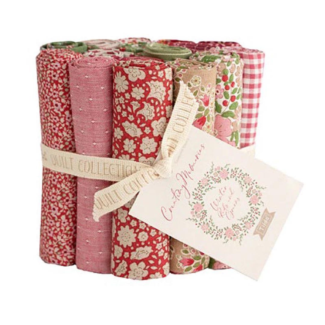 ♡winter fabric paper セット♡ Tilda Creating Memories Winter Reds & Greens Fabric Collection