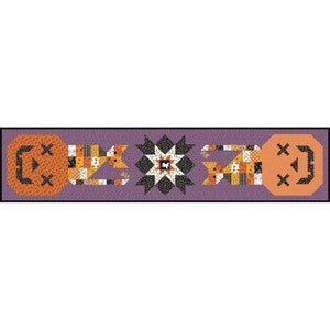 Riley Blake Calico Cats & Jacks Table Runner Kit Featuring Sandy Gervais Beggar&#39;s Night Fabric Collection