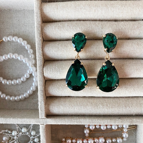 Emerald Earrings, Bridal Earrings, Wedding Earrings,  Tear Drop Earrings, Crystal Earrings, Bridesmaids Earrings, Swarovski Earring