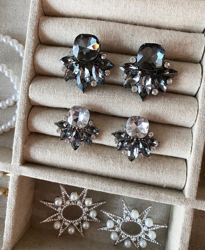 Grijze kristallen oorbellen, bruidsoorbellen, bruiloftsoorbellen, Art Deco oorbellen, kristallen cluster oorbellen, bruidsmeisjes oorbellen, drop oorbellen LG - All Gray