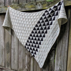 Knitting Pattern - Line Up Shawl