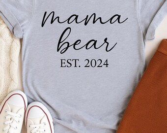Maman ours SVG - HNE 2024 - Fête des mères coupe fichier PNG Dxf Eps Pdf - Cricut Silhouette Glowforge - usage commercial