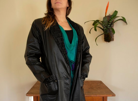 Black Leather 80's Jacket - image 1