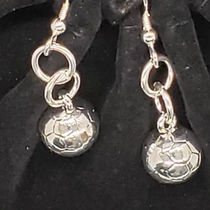 Sterling Silver Sports Jewelry,Baseball,Softball,Sterling Silver,Basketball,Football,Volleyball,Soccer,Bats,Mitts,Helmet,Sports Players,Ball
