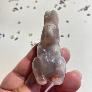 Flower Agate Rabbit Carving Hand Carved Flower Agate Bunny Standing Rabbit Flower Agate Carvings Beginner Crystals Cute Crystals
