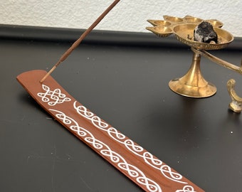 Kolam Incense Stick Holder - Indian Housewarming Decor (9 inch)