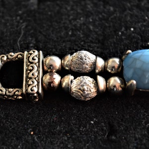 UNIQUE Vintage Turquoise Cabochon, Metal & Stone Bracelet image 2