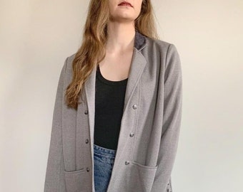 Vintage 70s lightweight gray blazer jacket with darker grey velvet trim size med