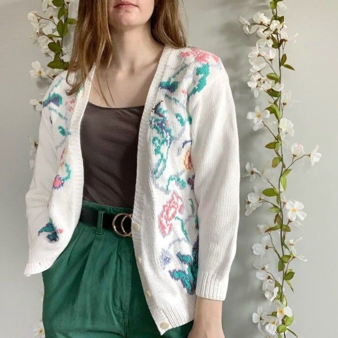 Cambridge Cardigan - Lake Worth Yellow with Worth Avenue White Flower Buttons