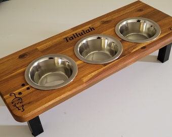 Elevated Triple Cat / Pet Feeding Station with 3 Stainless Steel Dishes Free Engraving Flat Pack