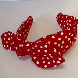 Serre-tête à pois rouges : accessoire pour cheveux rétro avec noeuds latéraux