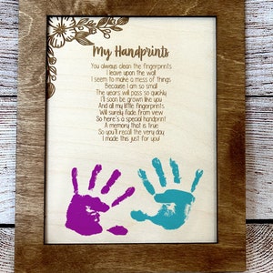 Handprint Sign for Mom, Dad or Grandparents