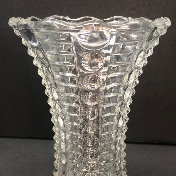 Anchor Hocking Mini Vase - Bubble Ribbed Pattern - Buttons And Bars