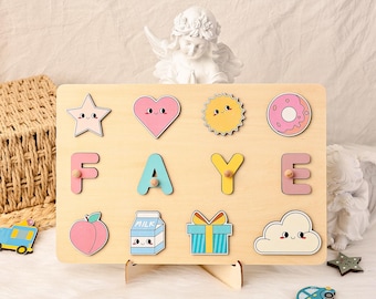 Personalisiertes Namenspuzzle, handgemachtes Holzspielzeug für Kleinkinder mit Kawaii-Symbolen, personalisiertes Kinderspielzeug ab 2 Jahren