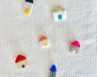 Needle felting kit to make 3 house brooches - needle felting kit to make 3 house brooches