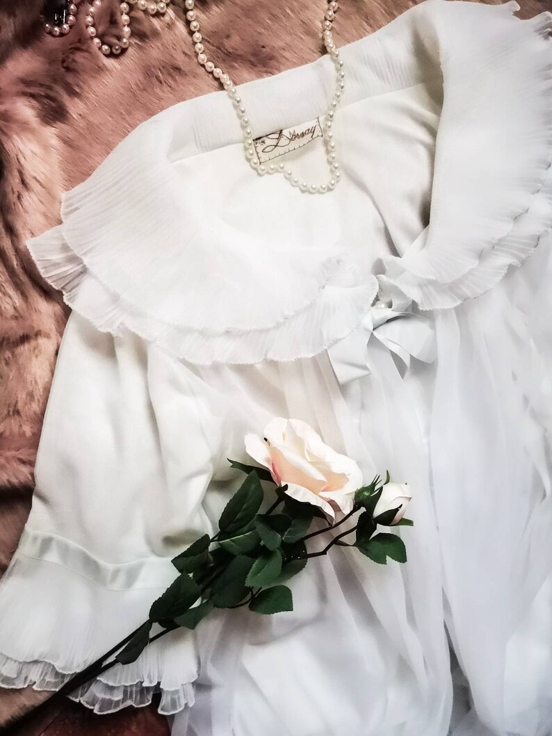 victorian style dressing gown