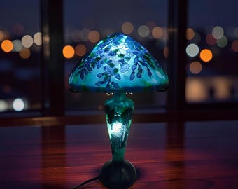 エミール・ガレ風アールヌーボーランプ：花柄ガラスデスクライト